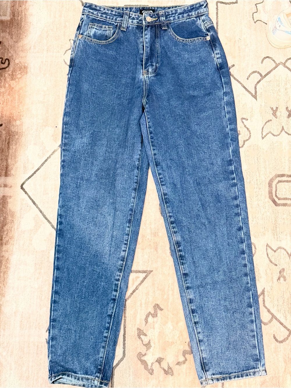 PrettyLittleThing High Rise Blue Mom Jeans